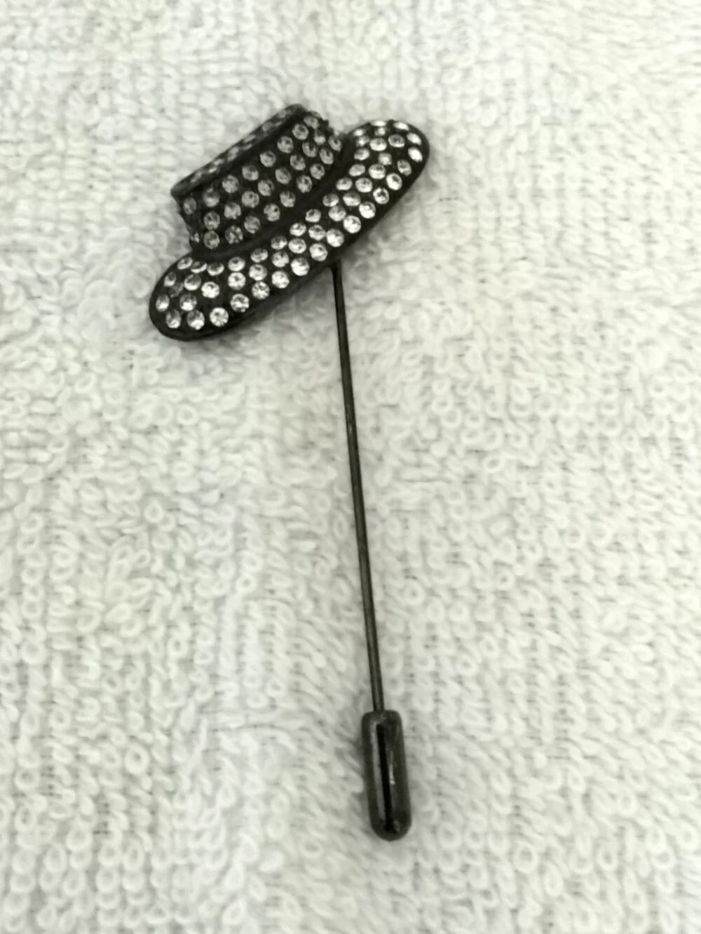 Black Hat Pin with Clear Stones – 3